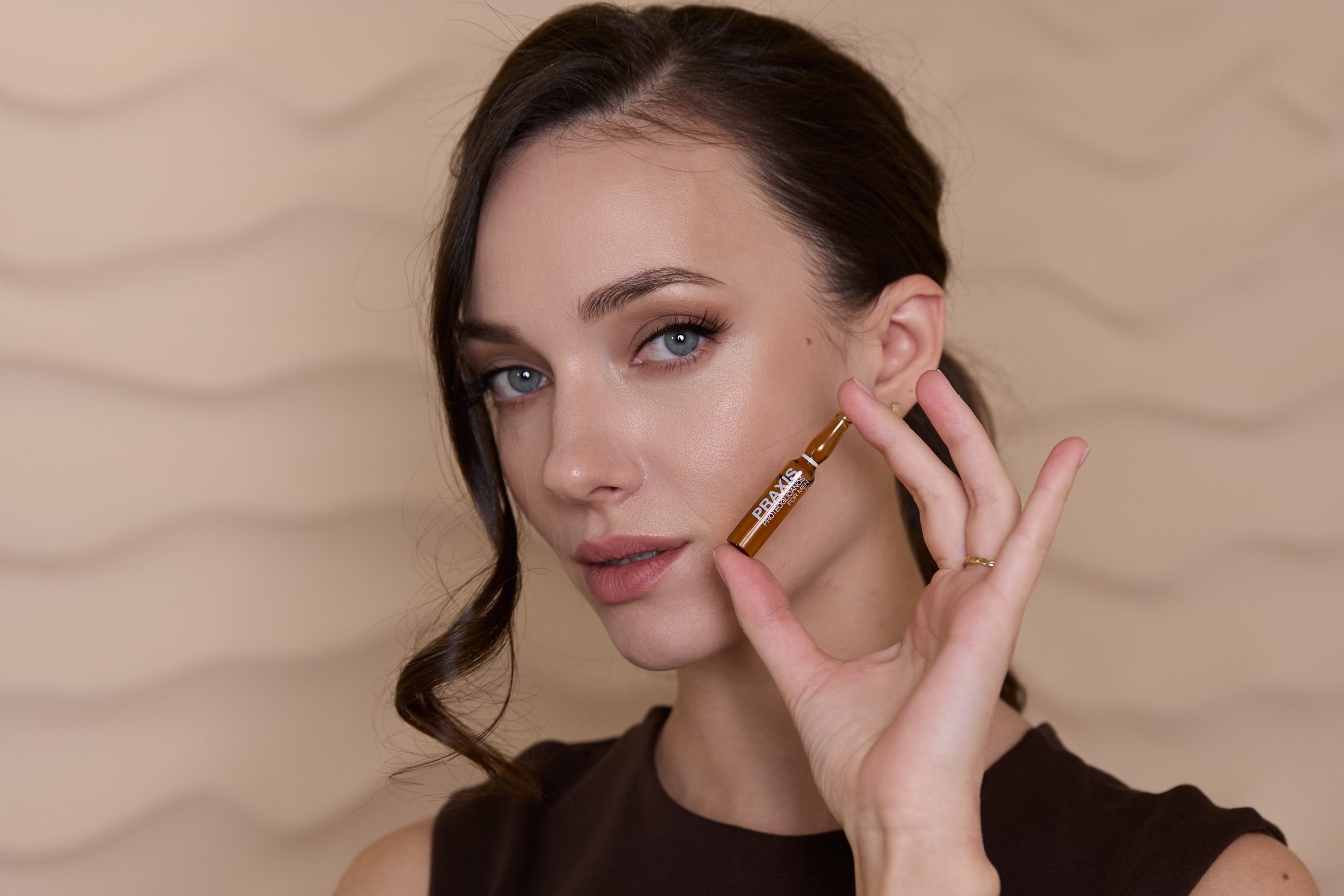 Does hyaluronic acid nourish your skin?